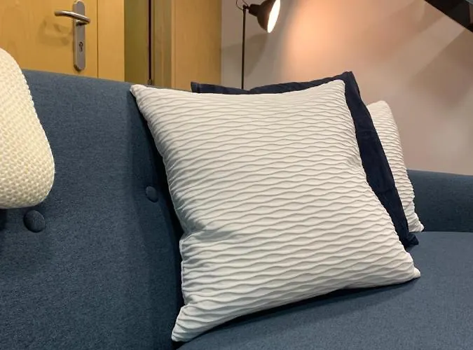 Apartment Oikos 77 *